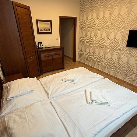 Spa & Wellness Hotel Orchidea Veľký Meder Eksteriør billede