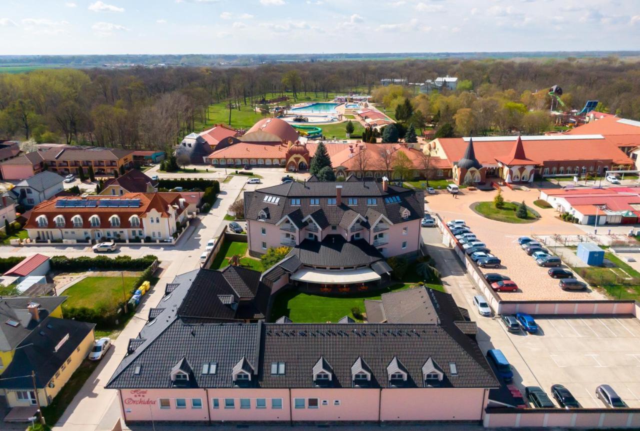 Spa & Wellness Hotel Orchidea Veľký Meder Eksteriør billede