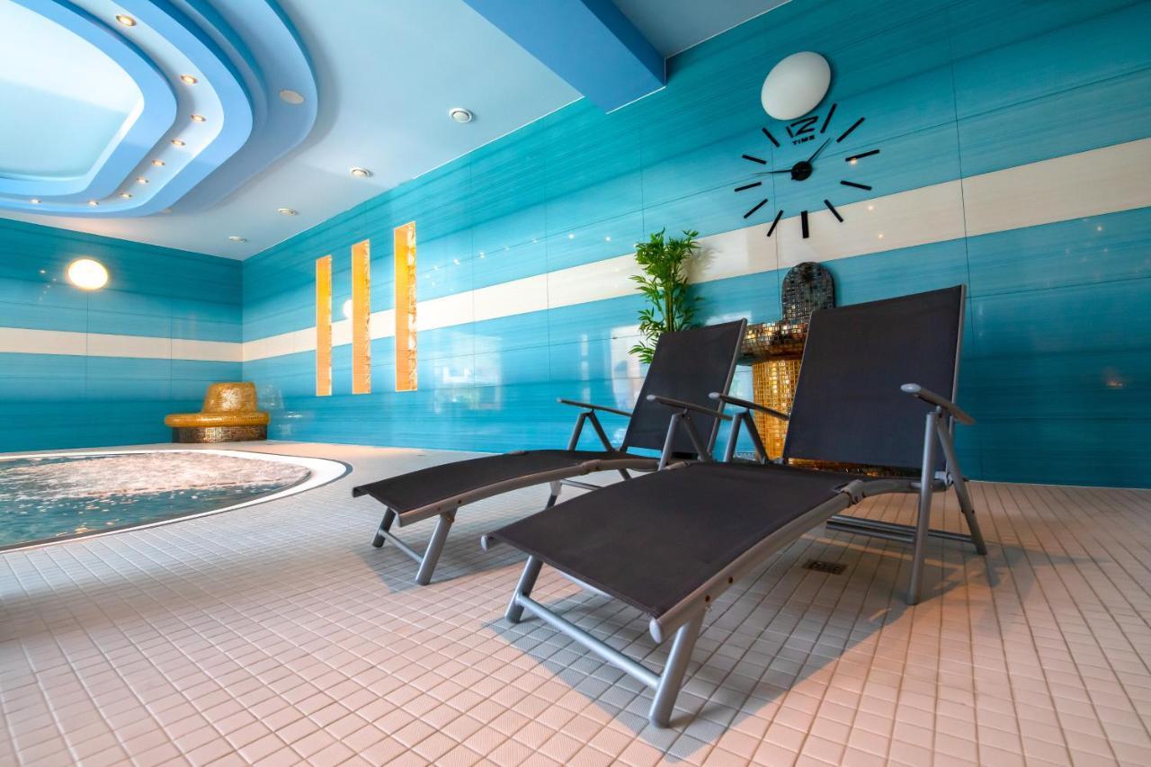 Spa & Wellness Hotel Orchidea Veľký Meder Eksteriør billede