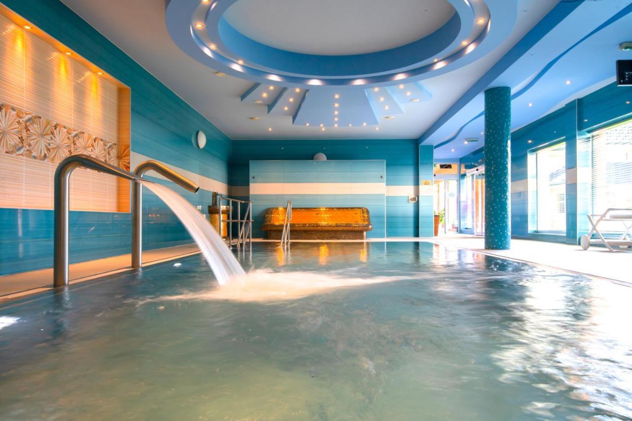 Spa & Wellness Hotel Orchidea Veľký Meder Eksteriør billede