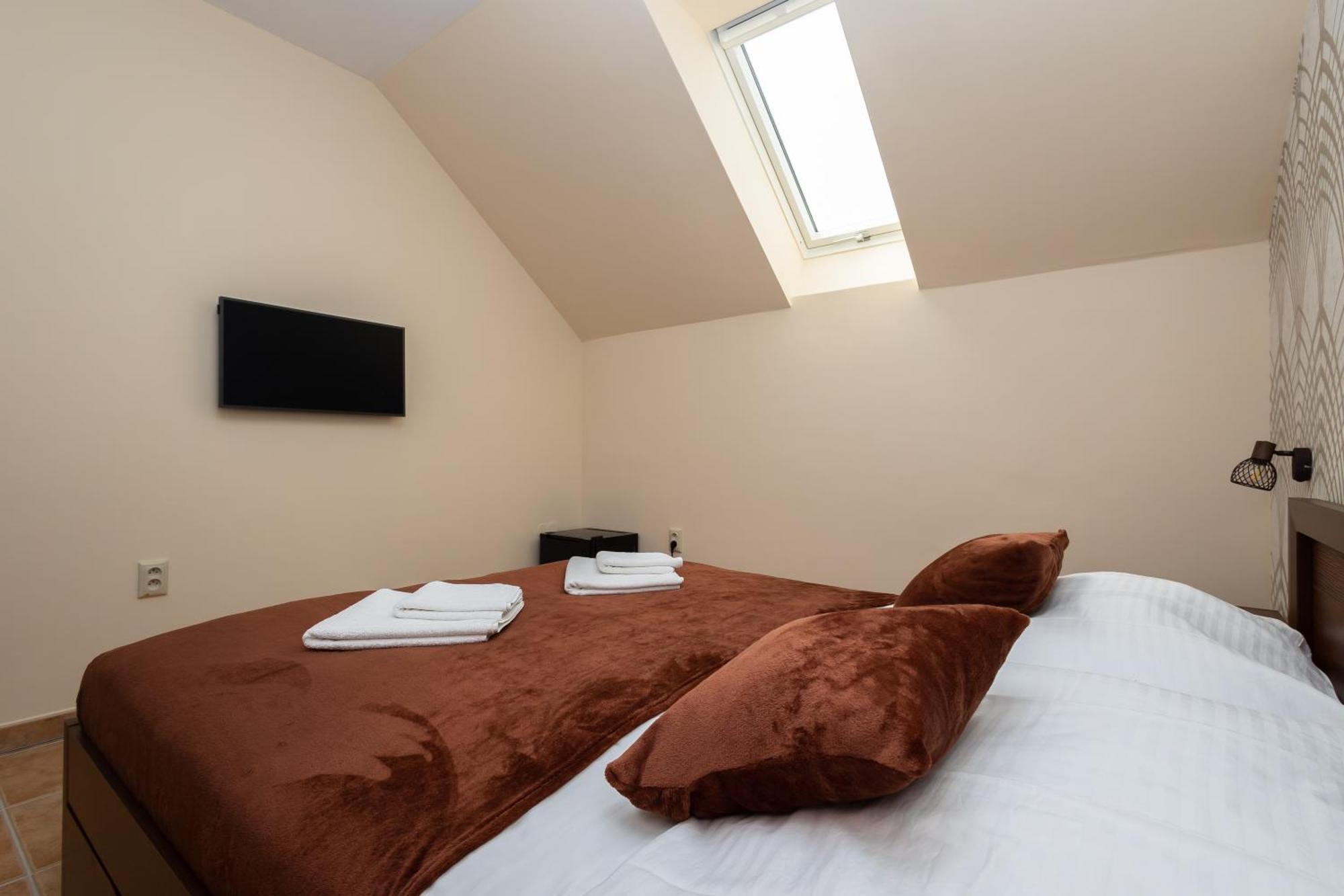 Spa & Wellness Hotel Orchidea Veľký Meder Eksteriør billede
