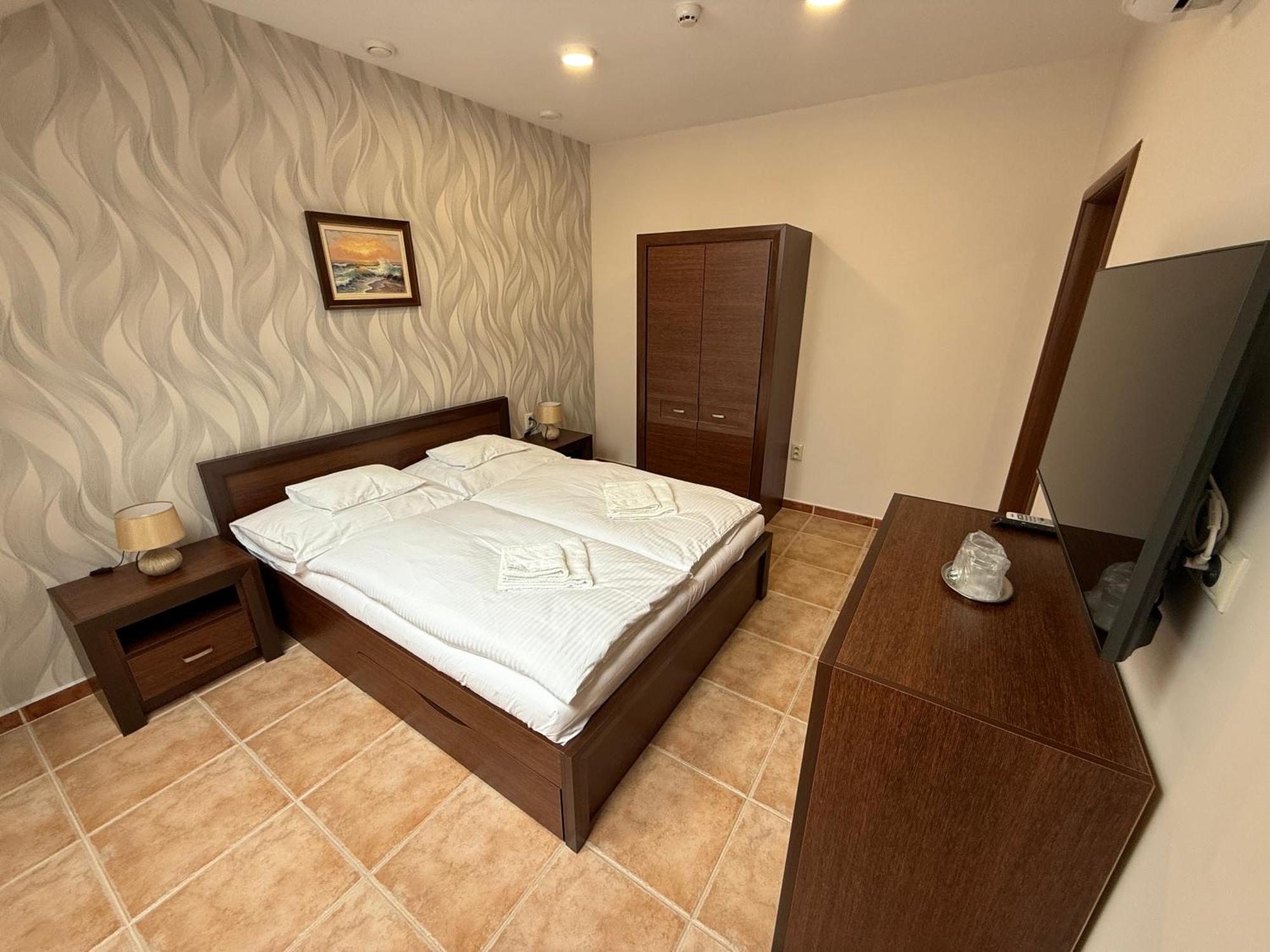 Spa & Wellness Hotel Orchidea Veľký Meder Eksteriør billede